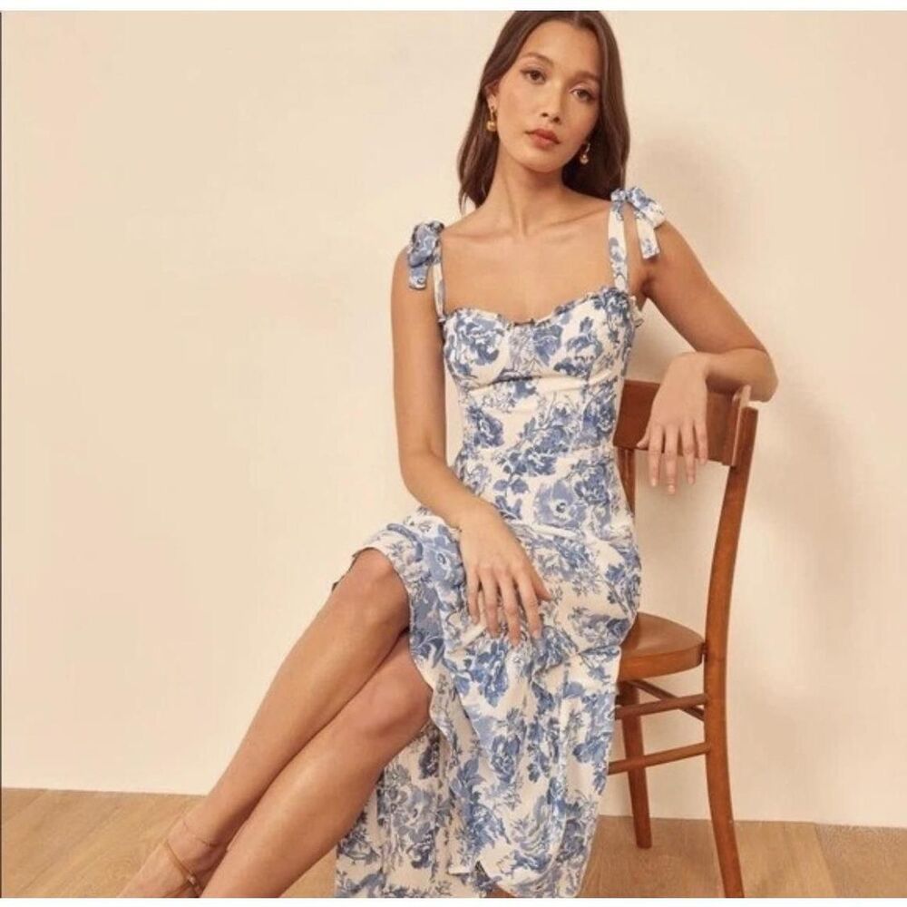 Reformation Women's Blue and White Summer-dress Nikita midi - Picture 2 of 8